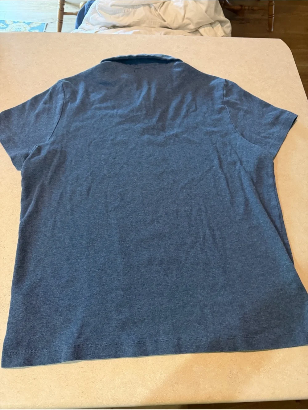Men’s shirt Bundle XL brands include Banana Republic Urban Boundaries & Pipeline